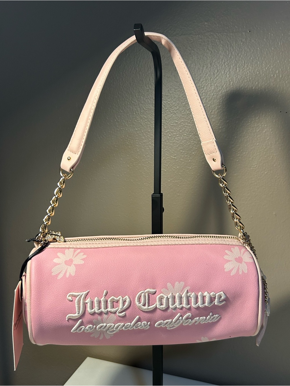 NWT Daisy For Juicy Couture Barrel Bag Pink Bag Charms Gold Hardware